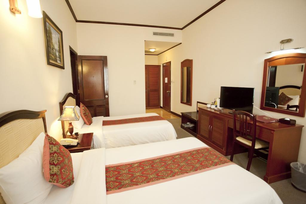 Asean Halong Hotel Ha Long Bagian luar foto